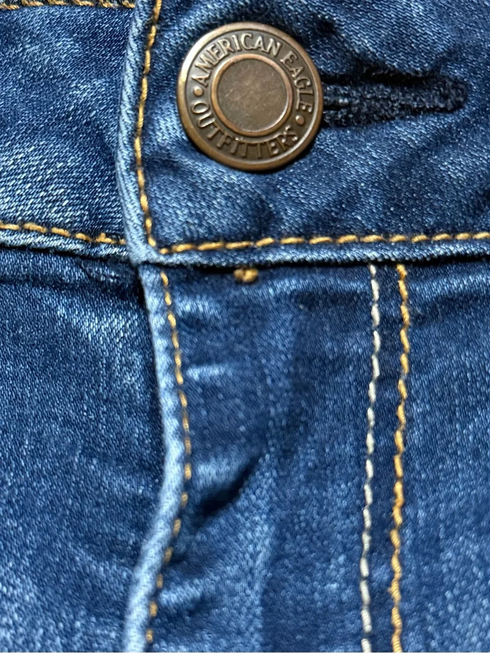 American Eagle Hi Rise Shortie Women’s 10 Blue Jeans Distressed Denim High Rise